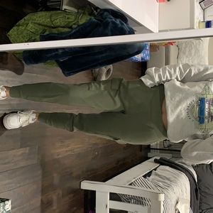 Women’s Olive Green Joggers Size XS
